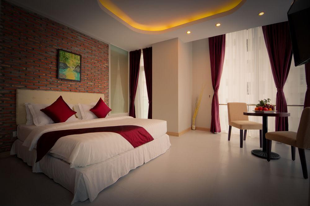 Colina Sky Hotel Phnom Penh Zewnętrze zdjęcie