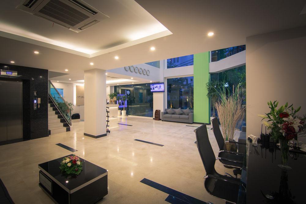 Colina Sky Hotel Phnom Penh Zewnętrze zdjęcie