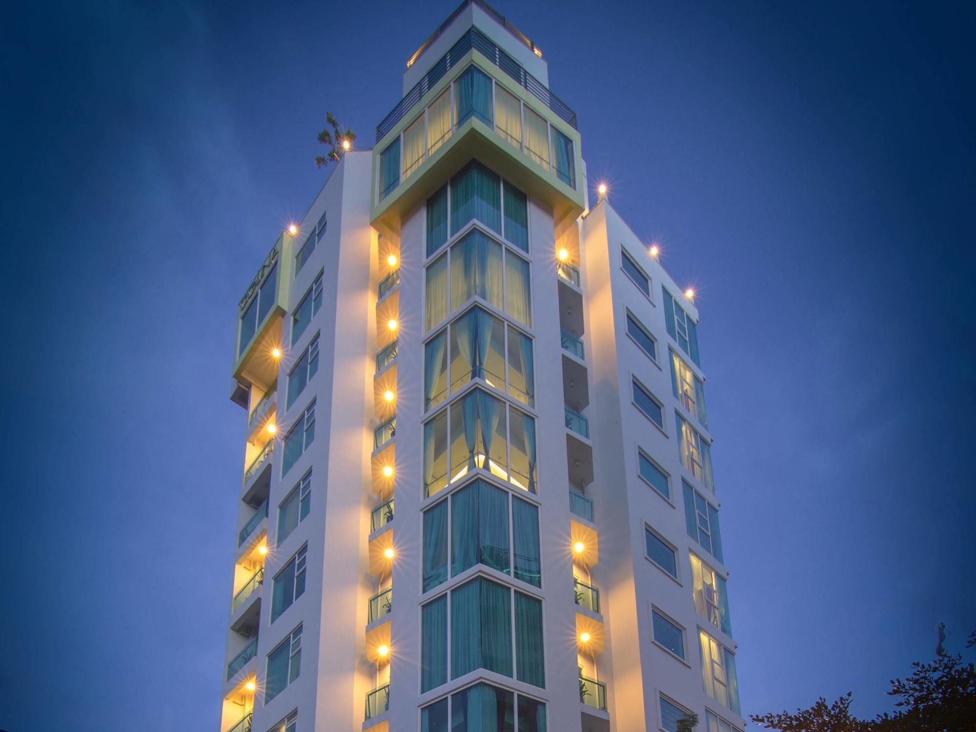 Colina Sky Hotel Phnom Penh Zewnętrze zdjęcie