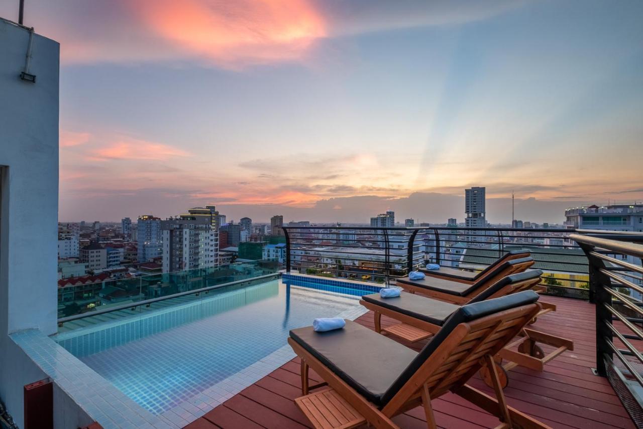 Colina Sky Hotel Phnom Penh Zewnętrze zdjęcie