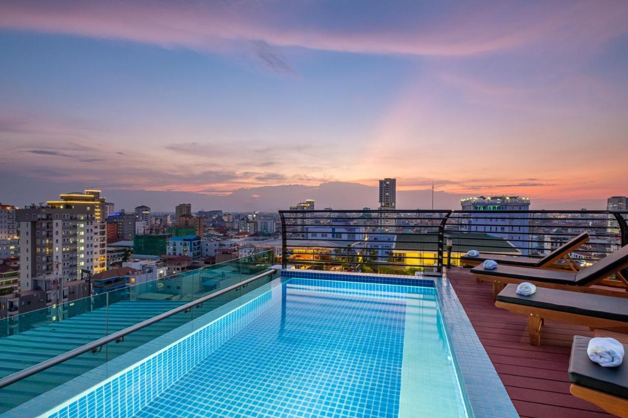 Colina Sky Hotel Phnom Penh Zewnętrze zdjęcie