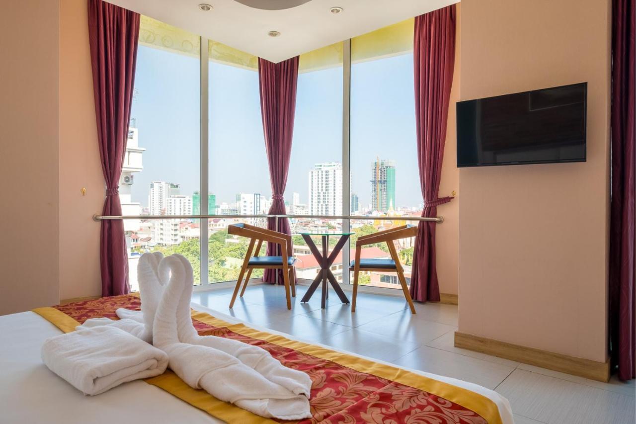 Colina Sky Hotel Phnom Penh Zewnętrze zdjęcie
