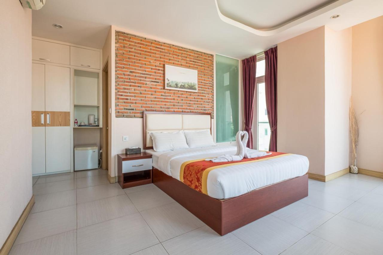 Colina Sky Hotel Phnom Penh Zewnętrze zdjęcie